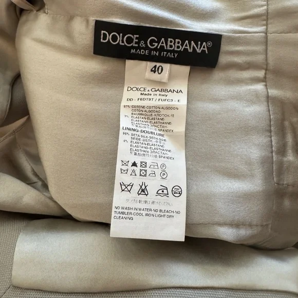 Dolce & Gabbana Midi Dress in Cream with Cap Sleeves - Picture 3 of 11